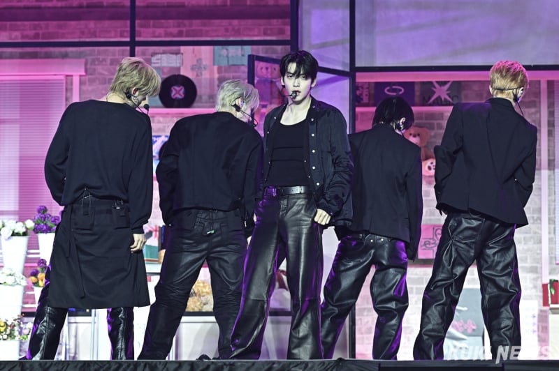 K-pop